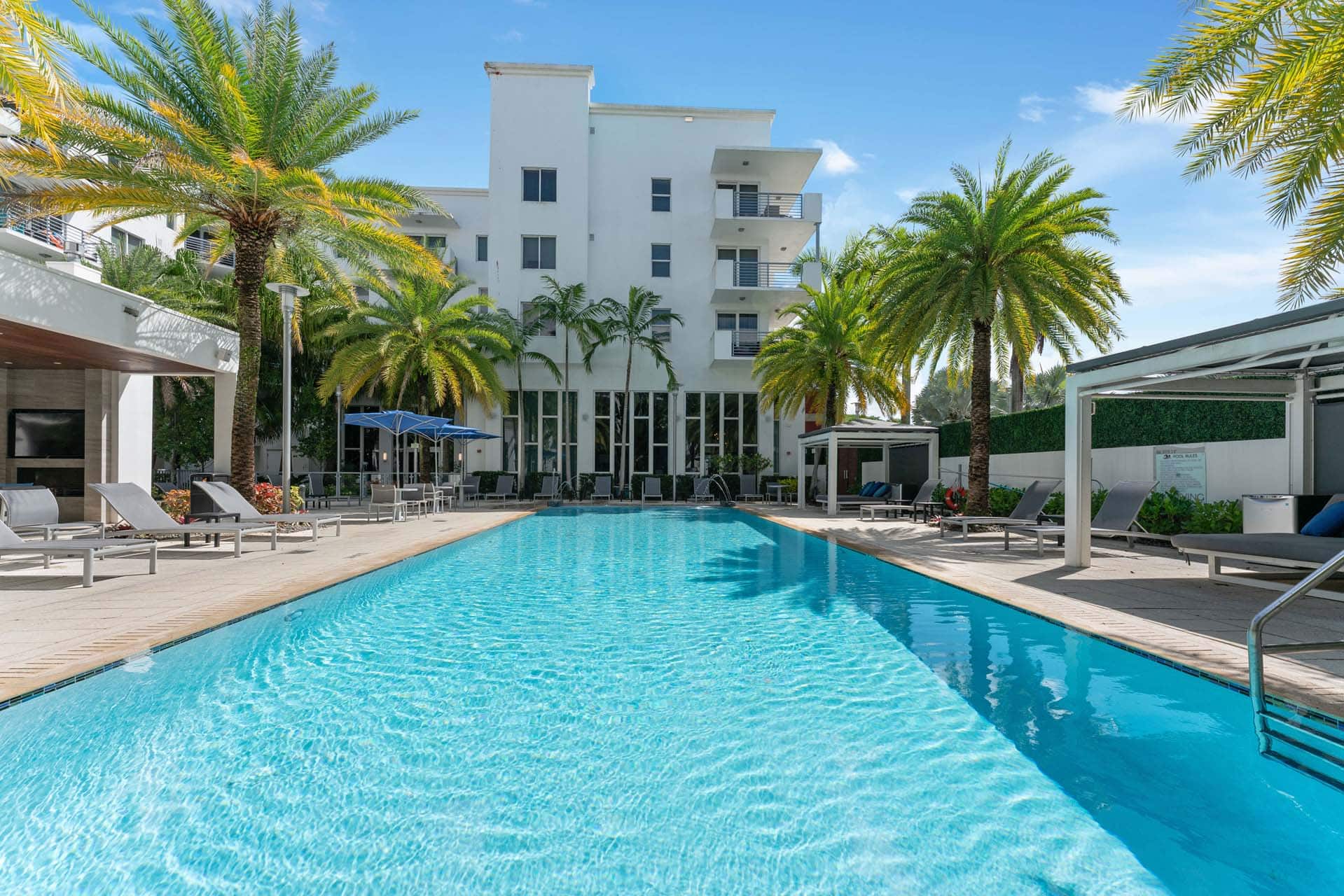 Salt water Swimming Pool at Windsor at Pembroke Gardens, Pembroke Pines, Florida
