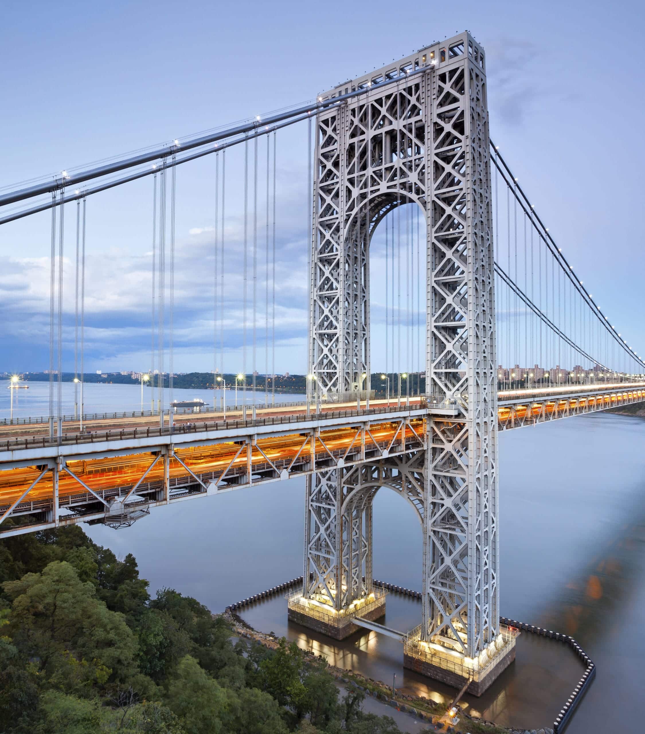 View of George Washington Bridge in New York